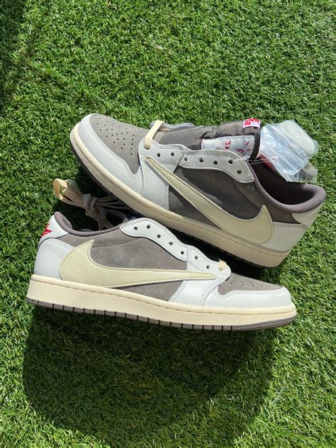 Travis Scott dunk low mocha